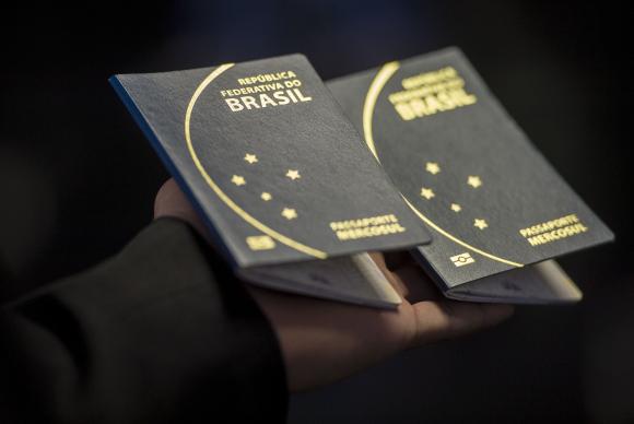 Lei autoriza cartórios a emitir passaporte (Arquivo/Agência Brasil)